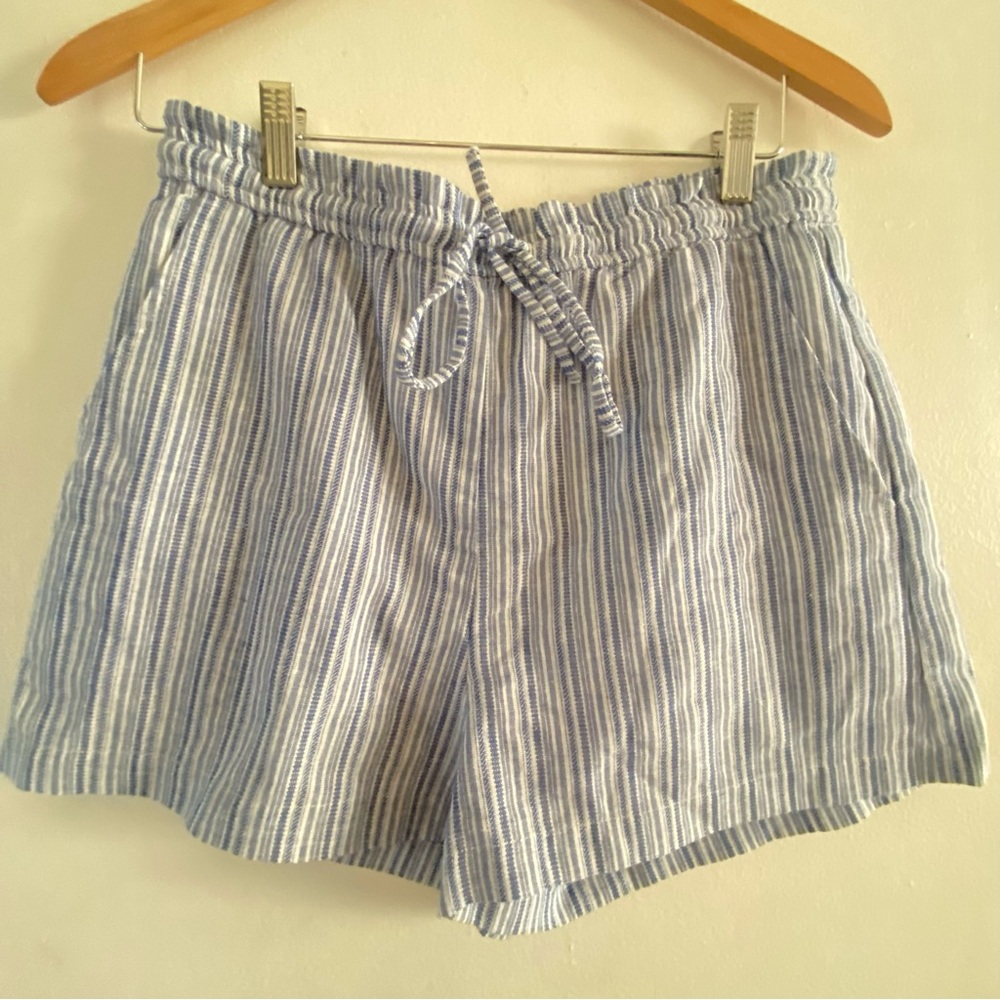 Fresh shorts for summer size M